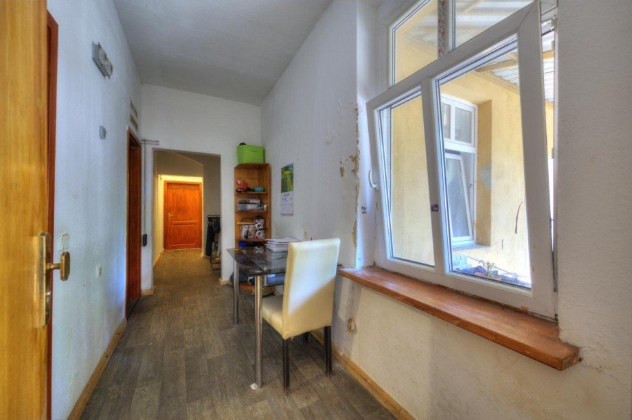 Etagenwohnung Mehrfamilienhaus Berlin