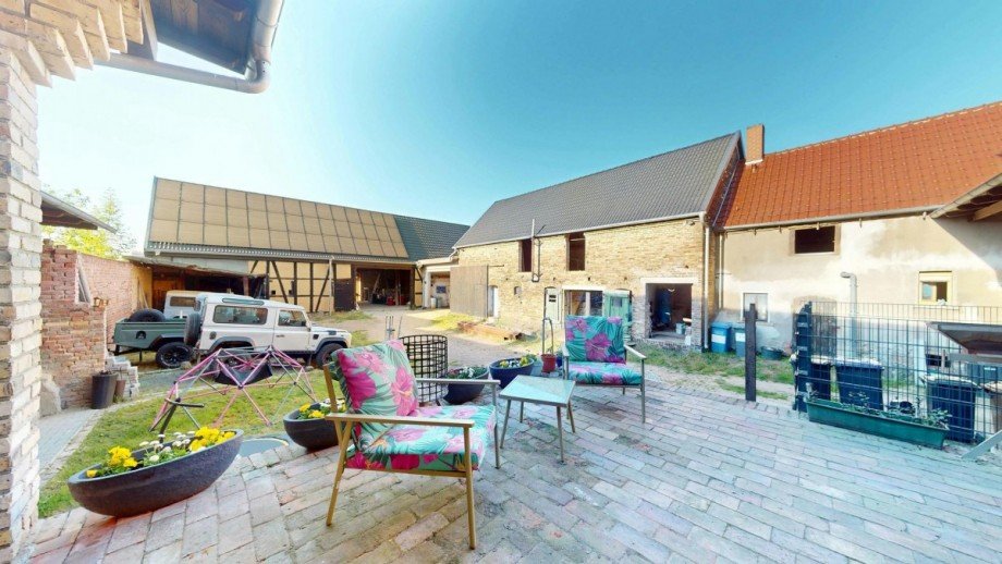 Terrasse im Hof Bauernhaus Gr�fenhainichen