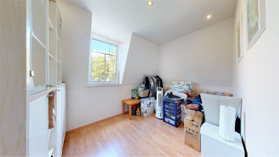 Dachgeschoss kleines Zimmer Einfamilienhaus Berlin