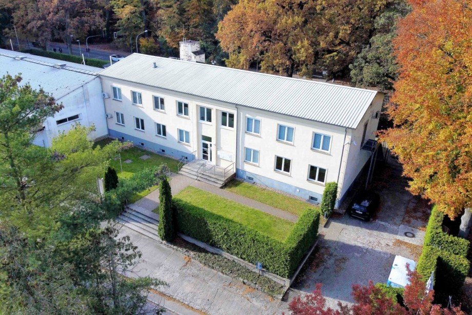 B�rogeb�ude und Boardinghaus Halle / Lager / Produktion Potsdam