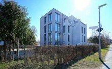 Hausansicht KfW-40-Plus-Mehrfamilienhaus - Ertragreiches MFH mit Photovoltaik & Erdw�rmepumpe