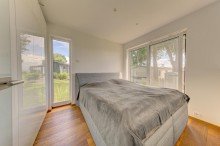 Schlafzimmer Exklusives High-End-Mobilheim mit Dachterrasse in Strandn�he