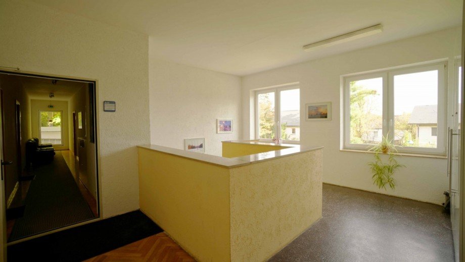 OG Treppenhaus B�rogeb�ude Boarding Halle / Lager / Produktion Potsdam