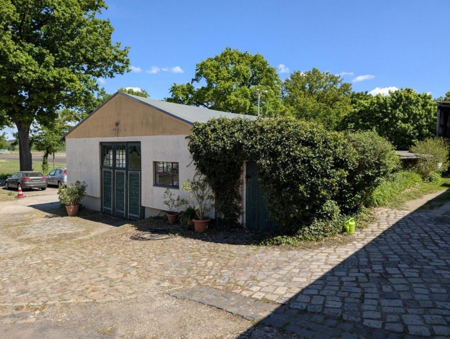  Halle / Lager / Produktion Gro� Kreutz (Havel)