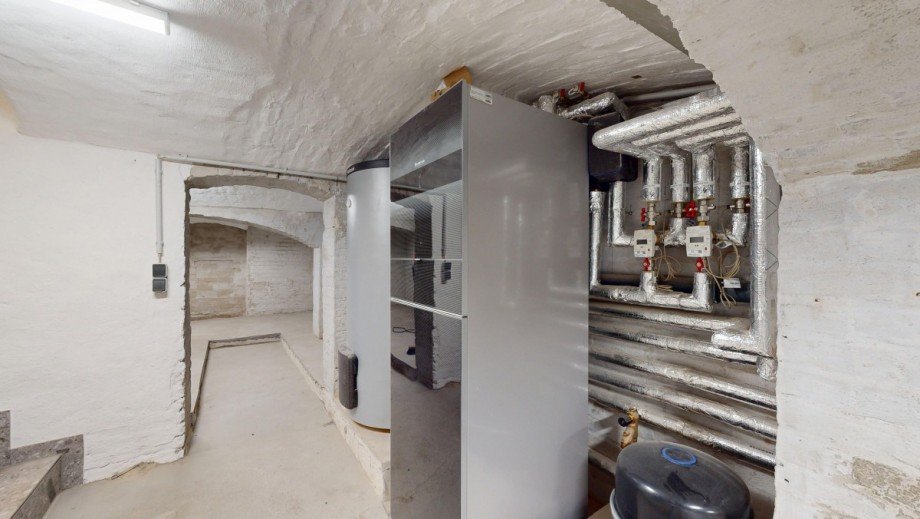 Keller - W�rmepumpe Zweifamilienhaus Potsdam