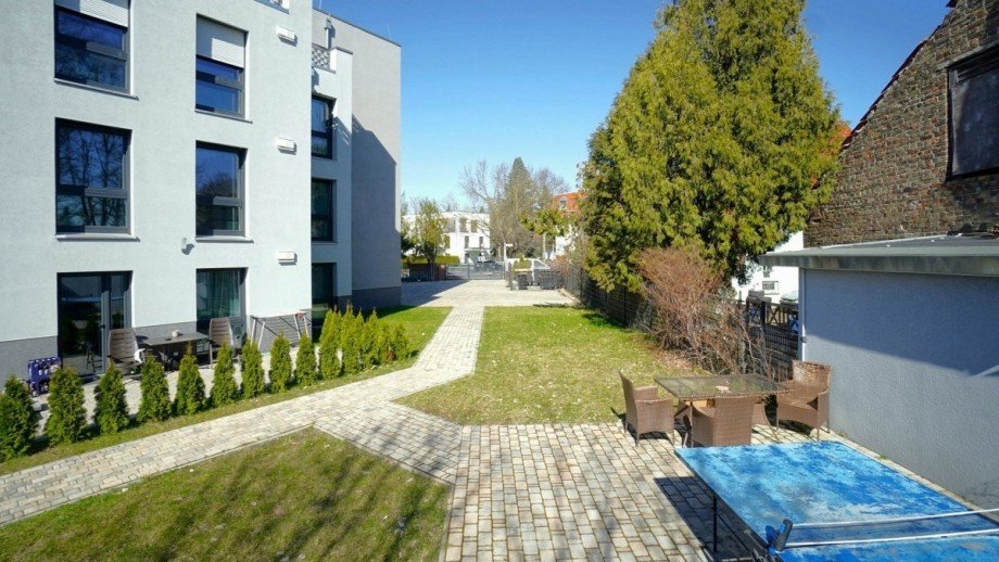 Mietergarten Grillplatz Einfamilienhaus Berlin