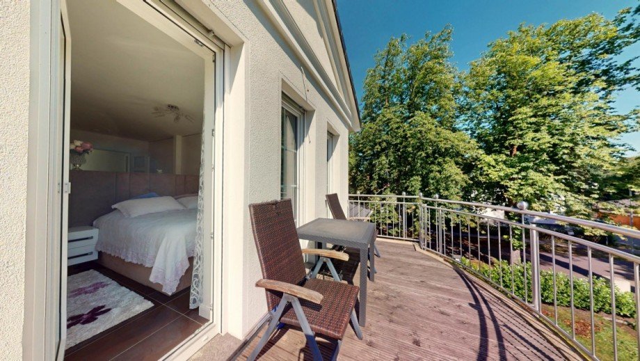 OG Schlafzimmer 1, Badezimmer Einfamilienhaus Falkensee