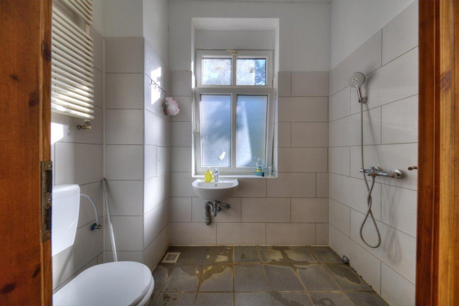 Etagenwohnung Mehrfamilienhaus Berlin