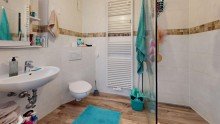 2-Raum-Whg. im 2. OG KfW-40-Plus-Mehrfamilienhaus - Ertragreiches MFH mit Photovoltaik & Erdw�rmepumpe