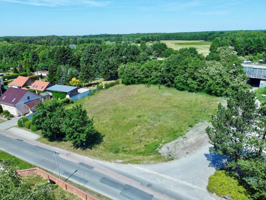Blick zum Grundst�ck Wohngrundst�ck Kloster Lehnin