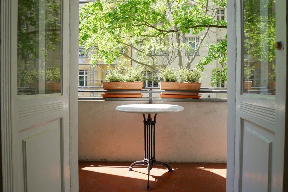 Loggia zum Salon Etagenwohnung Berlin