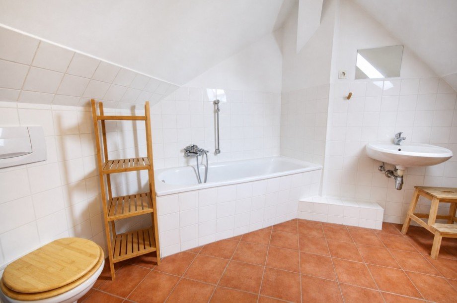 Badezimmer im DG Maisonettewohnung Potsdam