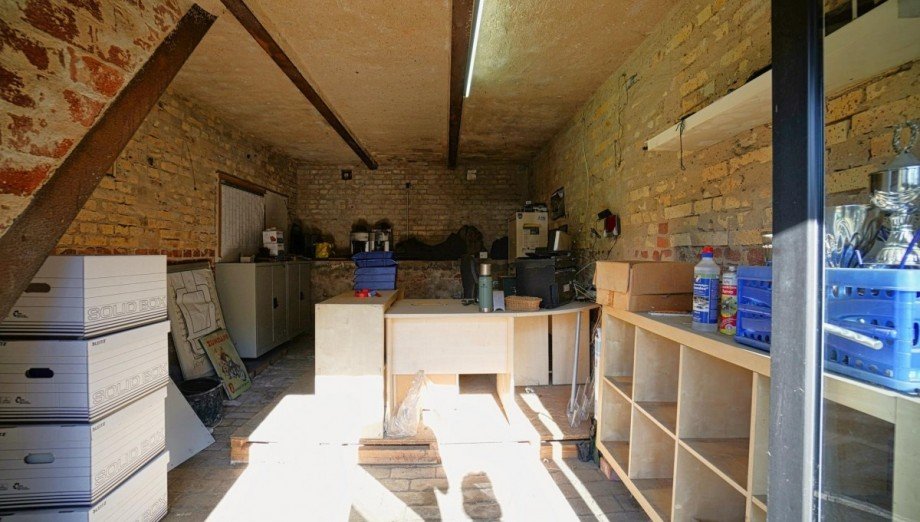 Seitengeb�ude, EG B�ro Bauernhaus Gr�fenhainichen