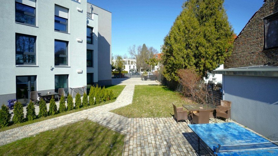 Mietergarten Grillplatz Einfamilienhaus Berlin