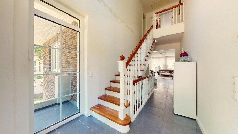 EG Treppenhaus Einfamilienhaus Falkensee