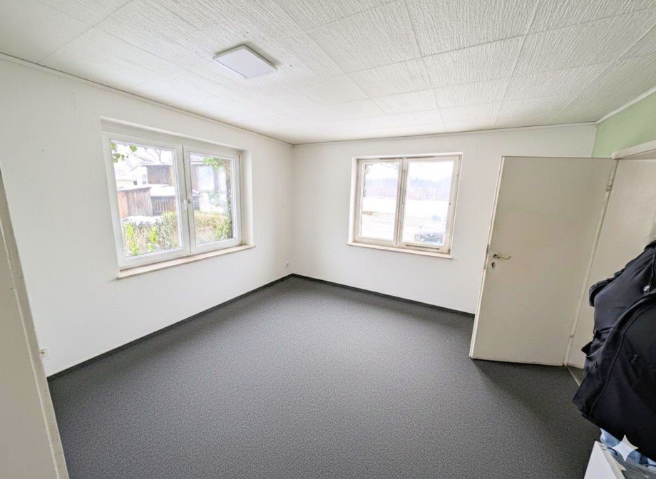 Gewerbegrundst�ck mit Hallen- und Werkstattgeb�uden sonstige Gro� Kreutz (Havel)