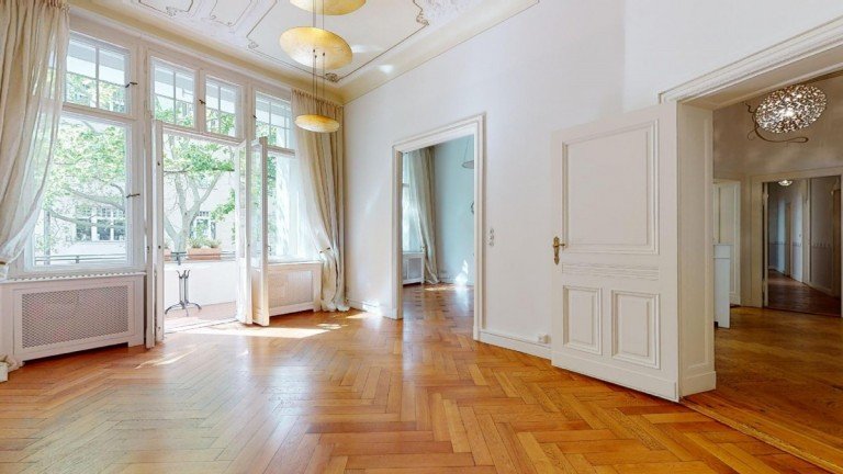 Salon Berlin Etagenwohnung Berliner Altbauperle - Kudamm Seitenstra�e - teilgewerbliche Nutzung m�glich
