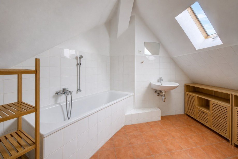 Badezimmer im DG Maisonettewohnung Potsdam