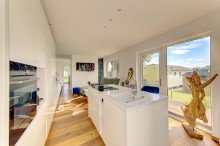 Wohnk�che Exklusives High-End-Mobilheim mit Dachterrasse in Strandn�he