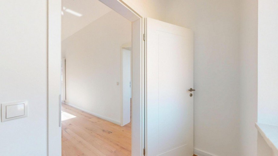 OG Whg. 2 - HWR Zweifamilienhaus Potsdam