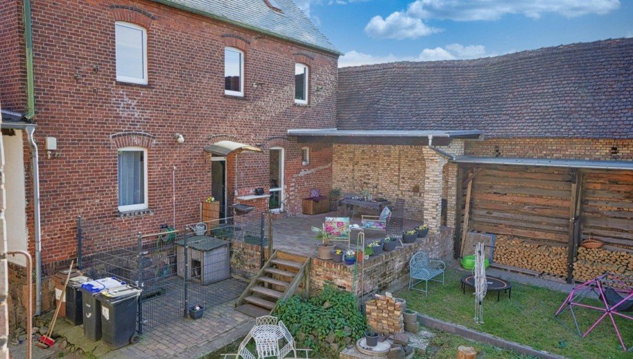 Terrasse im Hof Bauernhaus Gr�fenhainichen