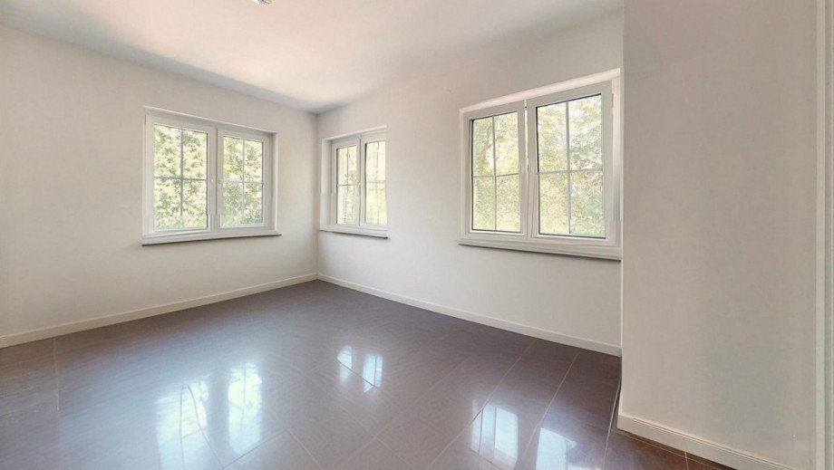 OG, Schlafzimmer 2 visualisiert Einfamilienhaus Falkensee