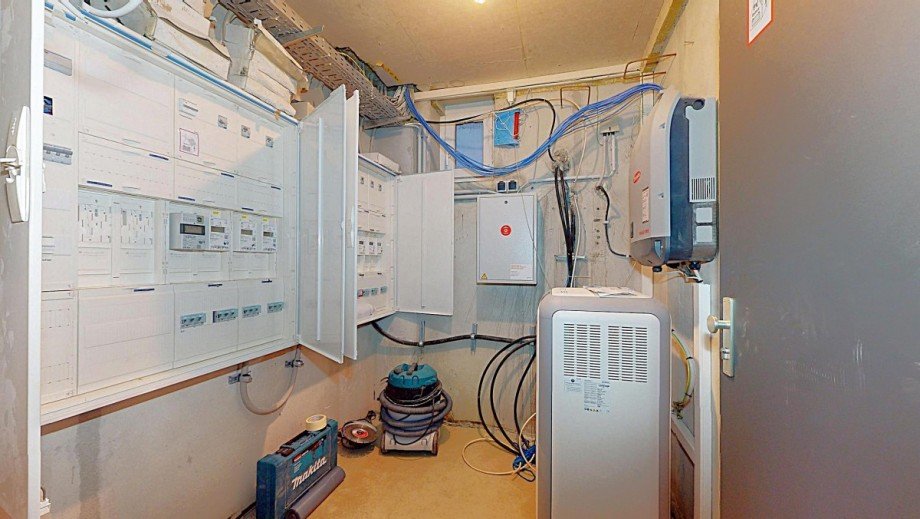 Keller Elektro + Batteriespeicher Mehrfamilienhaus Berlin